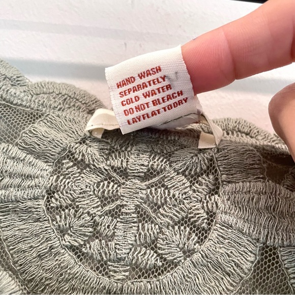 Sundance Long Sleeve Sheer Lace Top - Picture 9 of 12